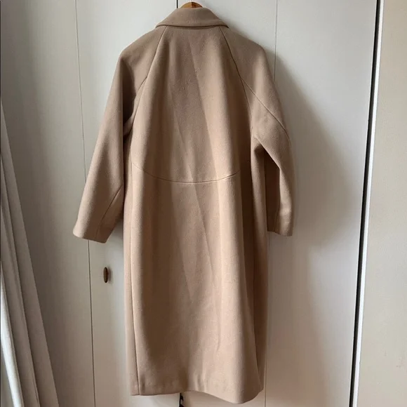 H&M Elegant Tan Wool Like Coat - Picture 6 of 6